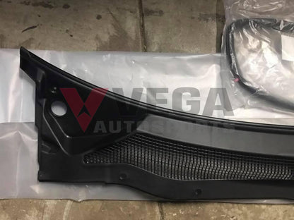 Genuine Nissan Front Cowl and Firewall rubber to suit R34 GTR / GTT / GTV - Vega Autosports