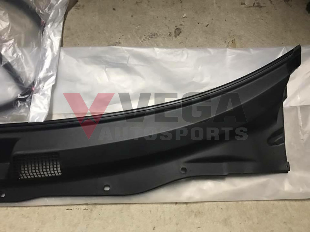 Genuine Nissan Front Cowl and Firewall rubber to suit R34 GTR / GTT / GTV - Vega Autosports