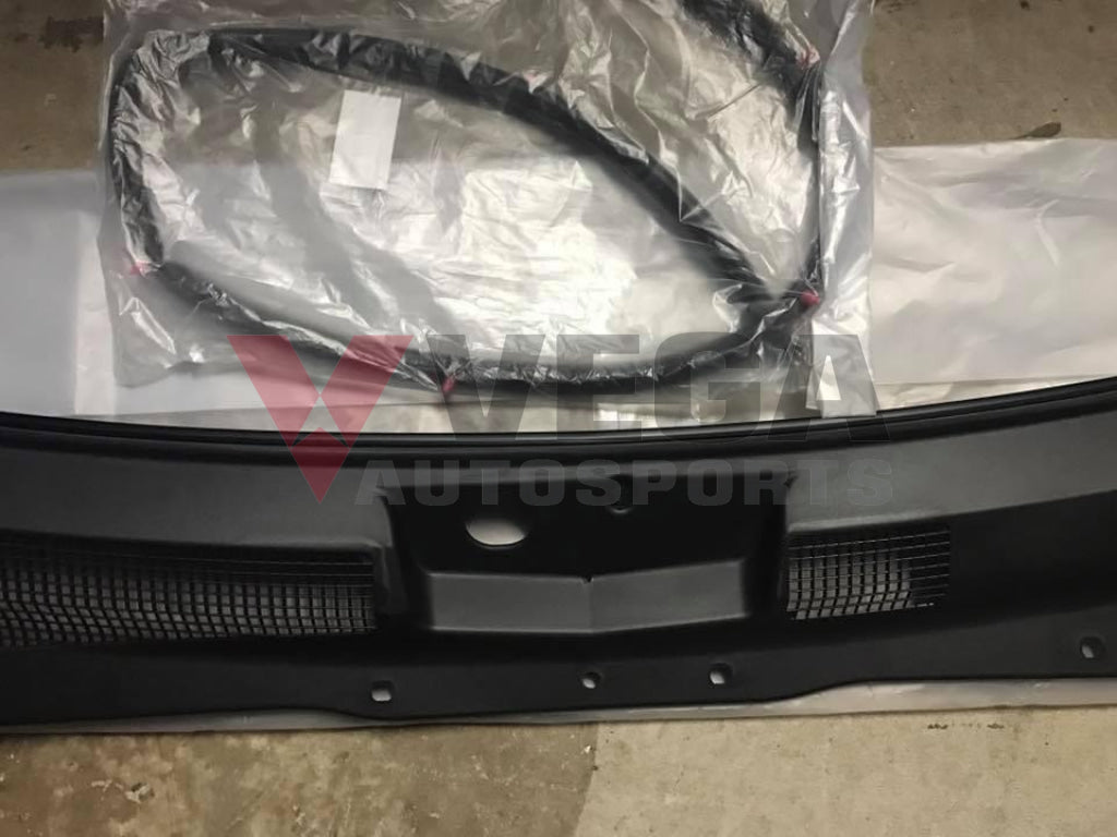 Genuine Nissan Front Cowl and Firewall rubber to suit R34 GTR / GTT / GTV - Vega Autosports