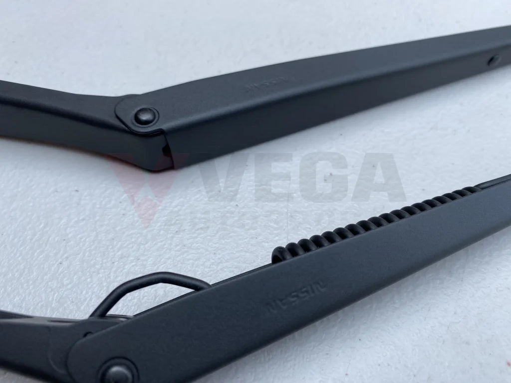 Genuine Nissan Front Wiper Arms to suit Nissan Skyline R32 GTR / GTS-T / GTS / GTS-4 - Vega Autosports