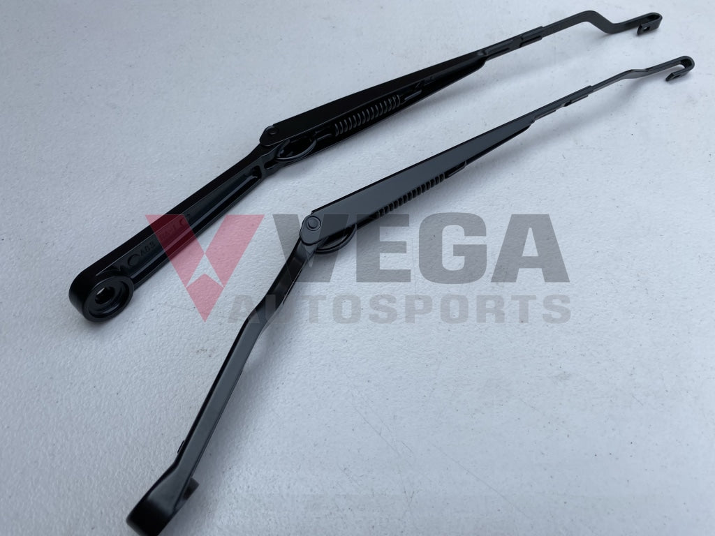 Genuine Nissan Front Wiper Arms to suit Nissan Skyline R34 GTR / GTT / GTV - Vega Autosports