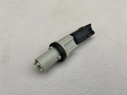 Genuine Nissan Headlight Harness Connector to suit Nissan Skyline R32 GTR GTST GTS4 - Vega Autosports