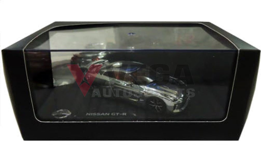 Genuine Nissan Merchandise R35 Gtr - Chrome 1:43 Scale Model Kwam0-02173