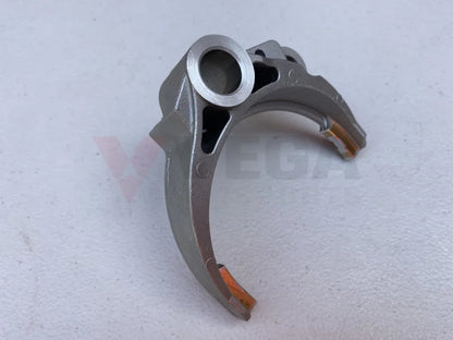 Genuine Nissan Shift Fork, 3rd - 4th to suit Nissan Skyline R32 GTR / R33 GTR - Vega Autosports
