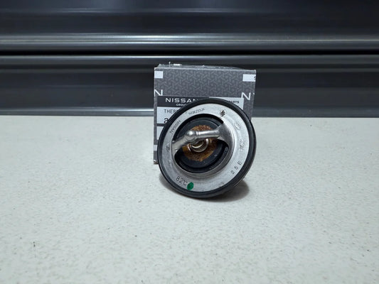 Genuine Nissan Thermostat 82C to suit Nissan Patrol Y61 GU TB45 21200-VB02A Cooling