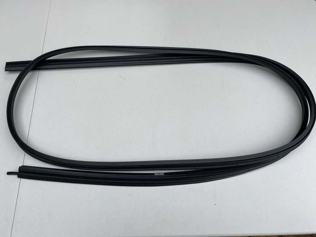 Genuine Nissan Trunk Lid Weatherstrip to suit Genuine Nissan Skyline R34 (All) / Silvia S15 - Vega Autosports