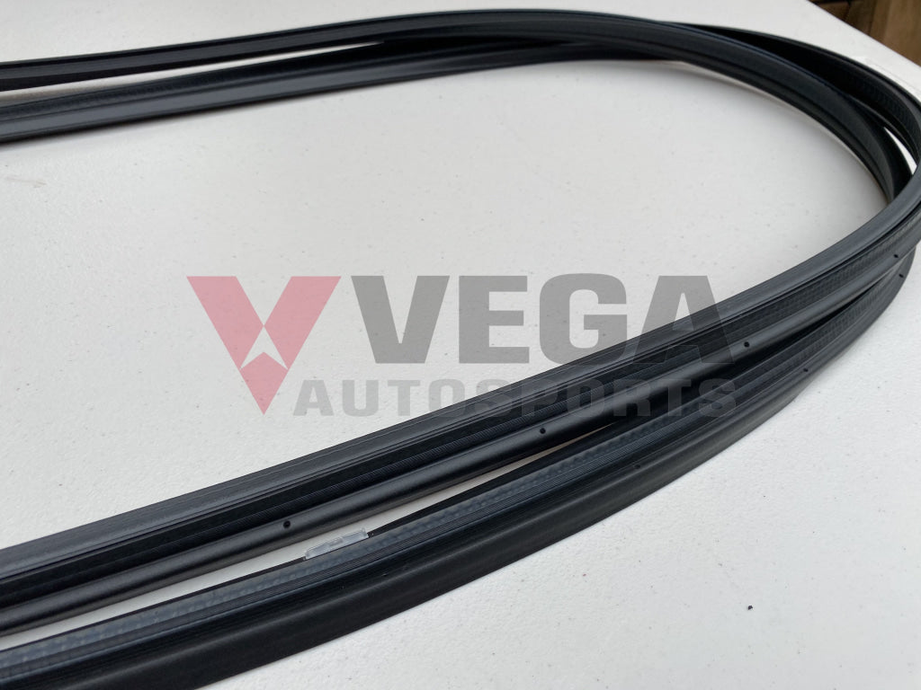 Genuine Nissan Trunk Lid Weatherstrip to suit Genuine Nissan Skyline R34 (All) / Silvia S15 - Vega Autosports