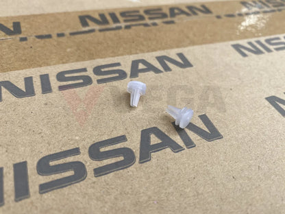 Genuine Nissan Vin Clip Set (2 piece) to suit Most Nissan Models - Vega Autosports