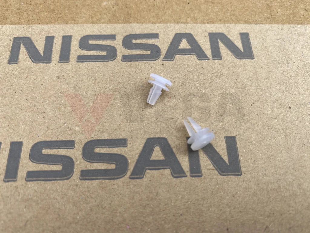 Genuine Nissan Vin Clip Set (2 piece) to suit Most Nissan Models - Vega Autosports
