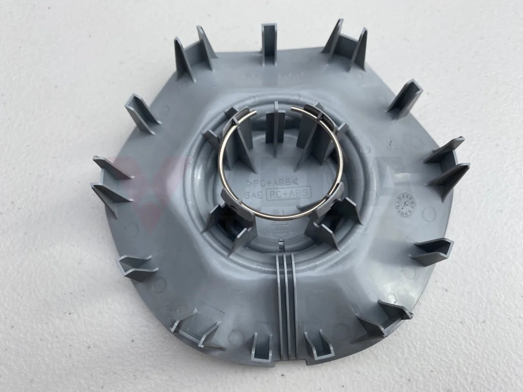 Genuine Nissan Wheel Centre Cap to suit Nissan Skyline BNR34 - Vega Autosports
