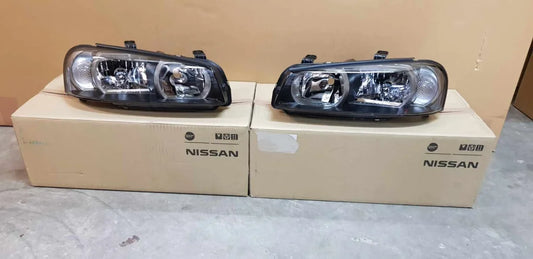 Genuine Xenon Headlight Housing Set to suit Nissan R34 GTR (Early Model) - 99/01 - 00/08 - Vega Autosports
