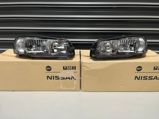 Genuine Xenon Headlight Housing Set To Suit Nissan R34 Gtr (Late Model) - 00/08 Onwards Electrical