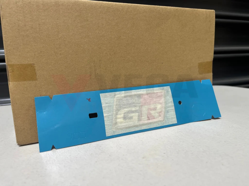 Gr Front Emblem To Suit Toyota Landcruiser 300 Series 75361-60030 Emblems Badges And Decals
