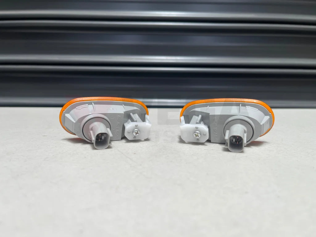 Guard Indicator Set RHS & LHS to suit Mitsubishi Lancer Evolution 1 - 4 MB821171 Electrical