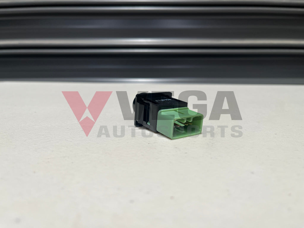 Hazard Warning Switch To Suit Mitsubishi Lancer Evolution 4 / 5 6 6.5 Cn9A Cp9A Mr201510 Electrical