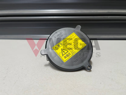 Head Light Bulb Socket Cover To Suit Mitsubishi Lancer Evolution 8 / 9 Hid Mr957913 Electrical