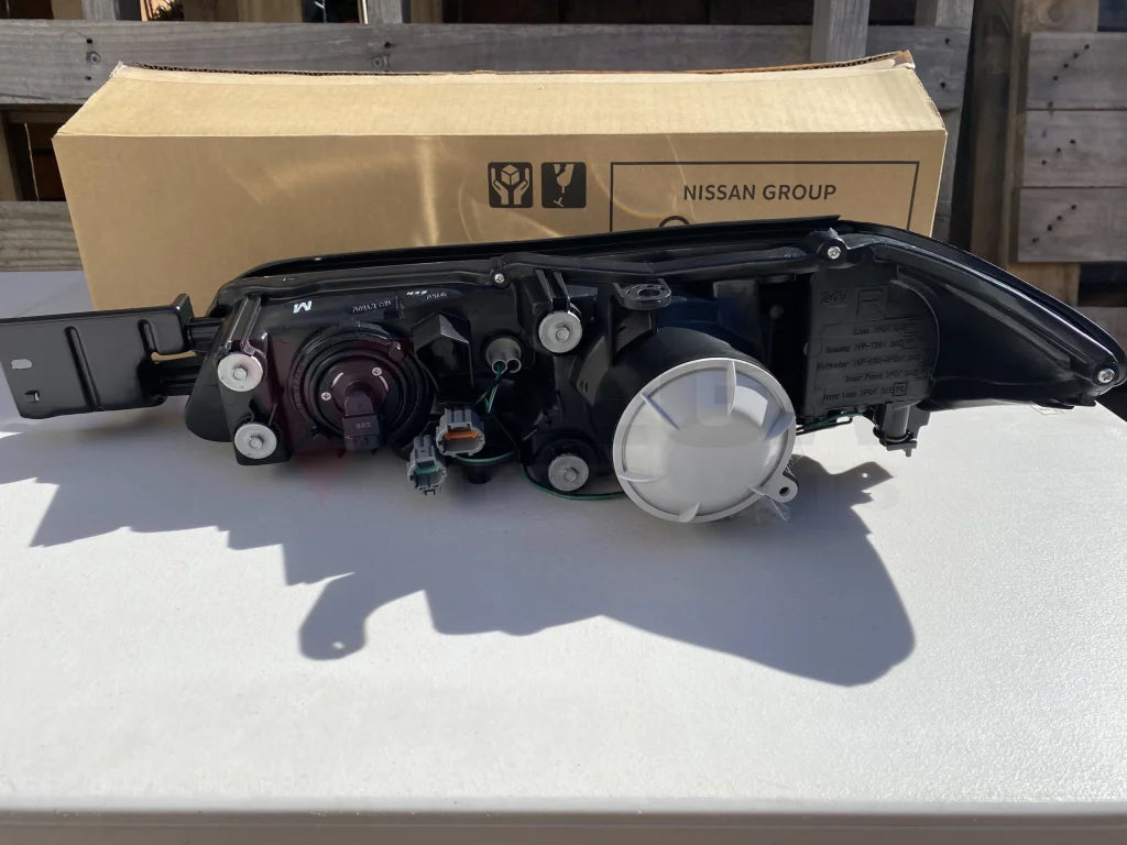 Headlight Assembly Rhs To Suit Nissan Silvia S15 Adm 200Sx Electrical