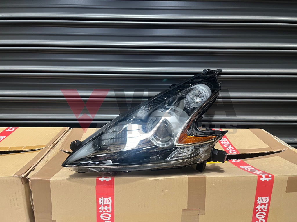 Headlight Housings (Rhs & Lhs) To Suit Nissan 370Z Z34 Nismo 2015 + 26025 - 6Ga0A / 26075 - 6Ga0A