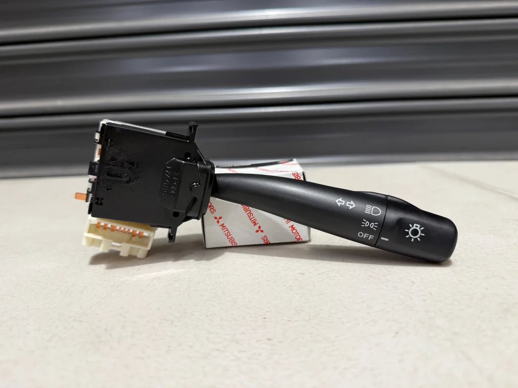 Headlight / Indicator Stalk Switch to suit Subaru Impreza 98-00 GC8 GF8 GM8 83118FC000 - Electrical