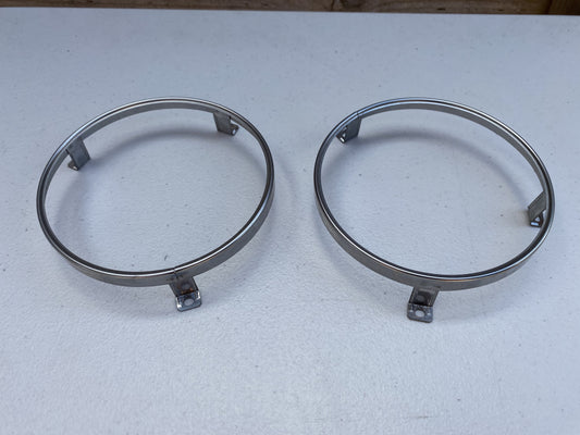 Headlight Retaining Ring (2-piece) to suit Datsun 510 520 610 620 - Vega Autosports