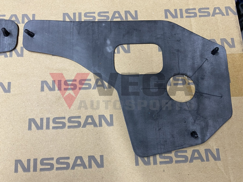 Headlight Seal Set RHS & LHS to suit Nissan Skyline R34 GTR, GTT, GTV, GT4 - Vega Autosports