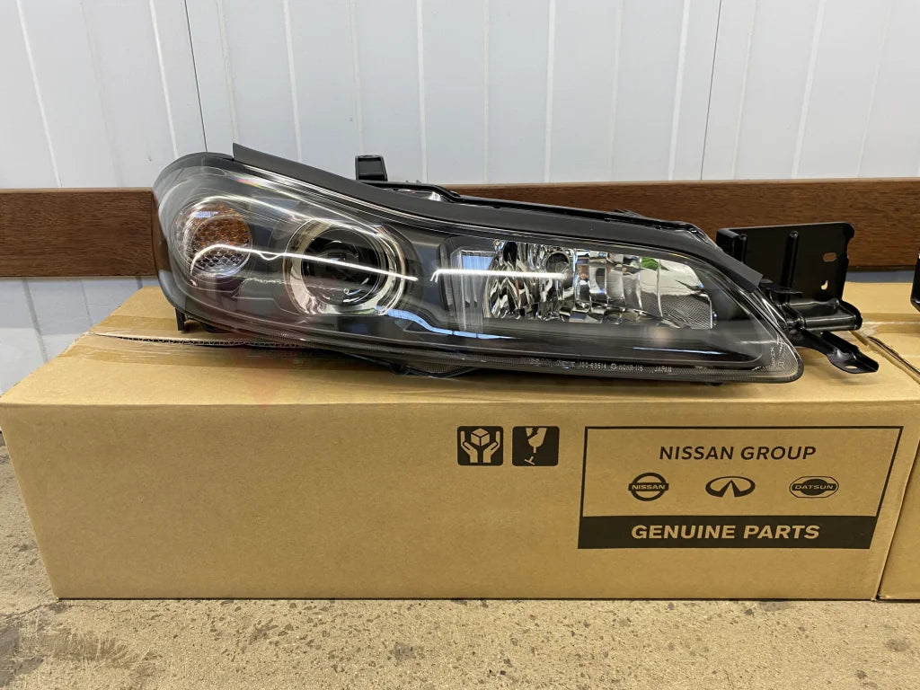 Headlight Set Rhs & Lhs (Adm Halogen) To Suit Nissan Silvia S15 26010-85F86 / 26060-85F86 Electrical