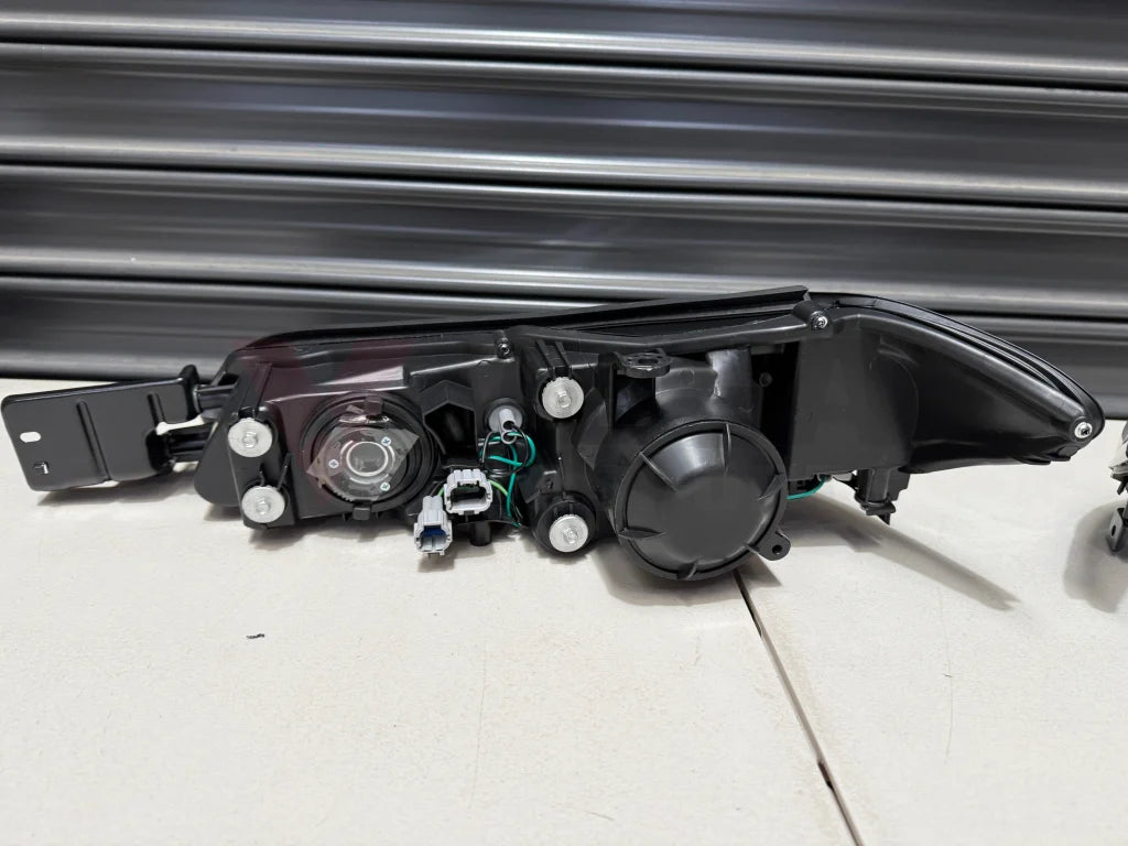 Headlight Set RHS & LHS (Aftermarket)(JDM Halogen) to suit Nissan Silvia S15 26010-85F27 / 26060-85F27 - Electrical