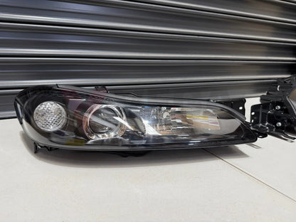 Headlight Set RHS & LHS (Aftermarket)(JDM Halogen) to suit Nissan Silvia S15 26010-85F27 / 26060-85F27 - Electrical