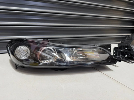Headlight Set RHS & LHS (Aftermarket)(JDM Halogen) to suit Nissan Silvia S15 26010-85F27 / 26060-85F27 - Electrical