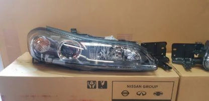 Headlight Set RHS & LHS (JDM Halogen) to suit Nissan Silvia S15 - Vega Autosports