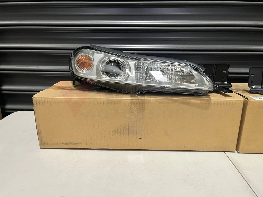 Headlight Set Rhs & Lhs (L-Package Halogen) To Suit Nissan Silvia S15 26060-85F90 / 26010-85F90