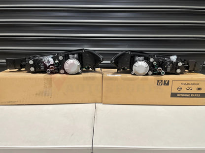 Headlight Set Rhs & Lhs (L-Package Halogen) To Suit Nissan Silvia S15 26060-85F90 / 26010-85F90