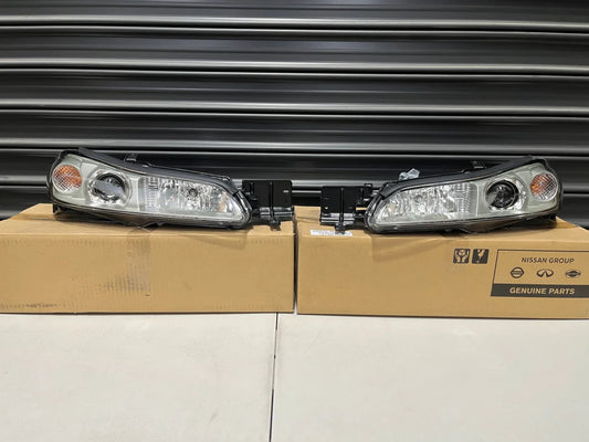 Headlight Set Rhs & Lhs (L-Package Halogen) To Suit Nissan Silvia S15 26060-85F90 / 26010-85F90
