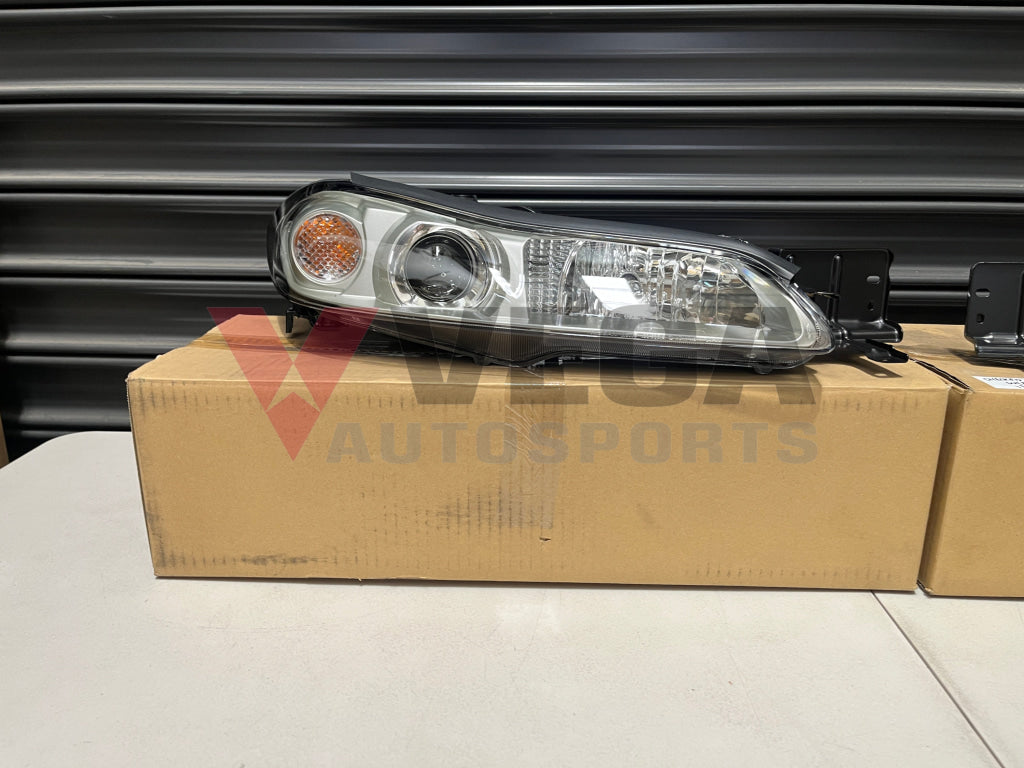 Headlight Set Rhs & Lhs (L-Package Halogen) To Suit Nissan Silvia S15 26060-85F90 / 26010-85F90