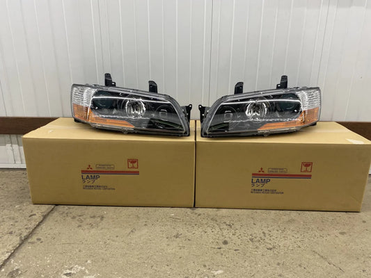 Headlight Set Rhs & Lhs To Suit Mitsubishi Lancer Evolution 9 Non-Hid Electrical