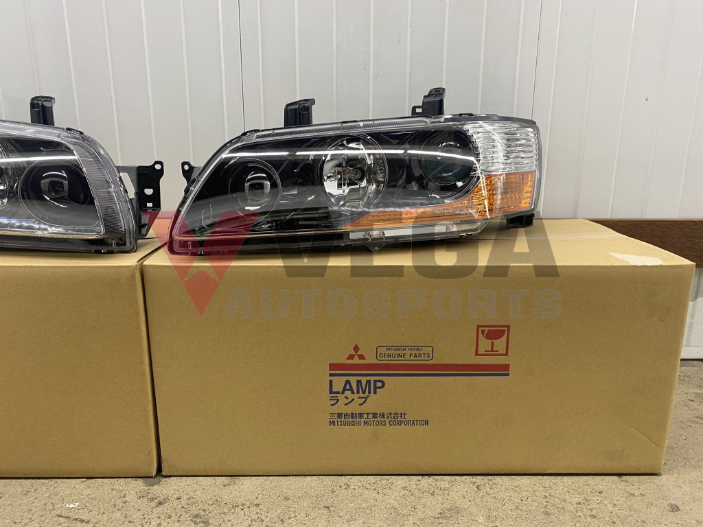 Headlight Set Rhs & Lhs To Suit Mitsubishi Lancer Evolution 9 Non-Hid Electrical