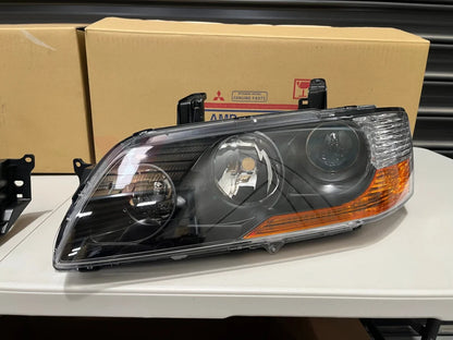 Hid Headlight Housing Set (Rhs & Lhs) To Suit Mitsubishi Lancer Evolution 8 Mr Ct9A 8301B718 /