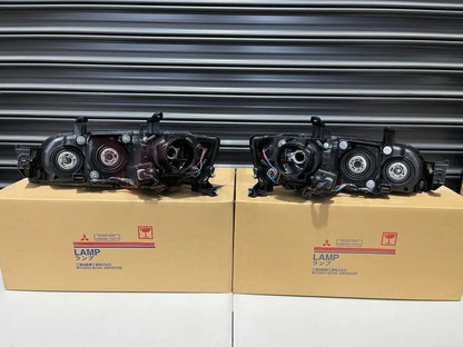 Hid Headlight Housing Set Rhs & Lhs To Suit Mitsubishi Lancer Evolution 9 Mr 8301B723 / 8301B724