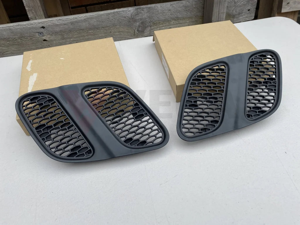 Hood Grille Set Rhs / Lhs To Suit Subaru Impreza Wrx Gc8 1997 2001 Exterior
