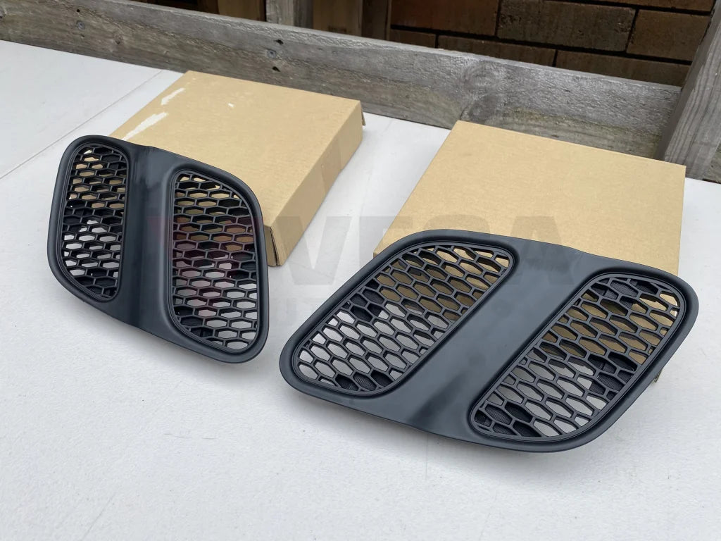 Hood Grille Set Rhs / Lhs To Suit Subaru Impreza Wrx Gc8 1997 2001 Exterior