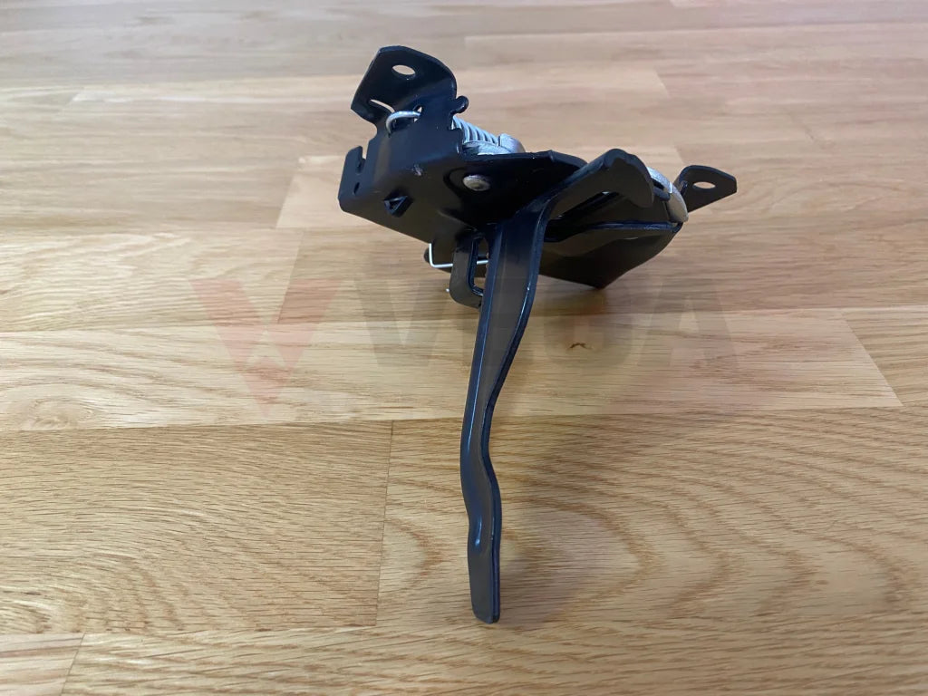 Hood Latch To Suit Mitsubishi Lancer Evolution 8 / 9 Exterior