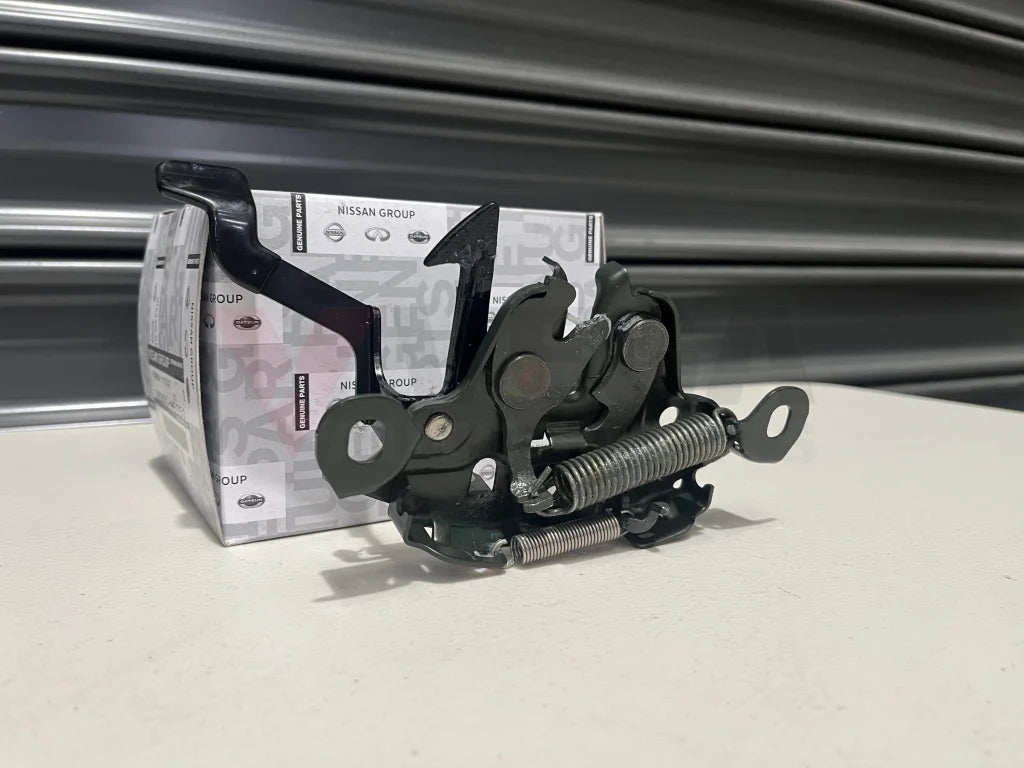 Hood Latch To Suit Nissan S14 Models 65601-74F10 Exterior