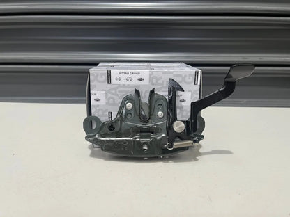 Hood Latch To Suit Nissan S14 Models 65601-74F10 Exterior