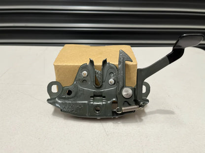 Hood Latch To Suit Nissan Silvia S13 Models Exterior