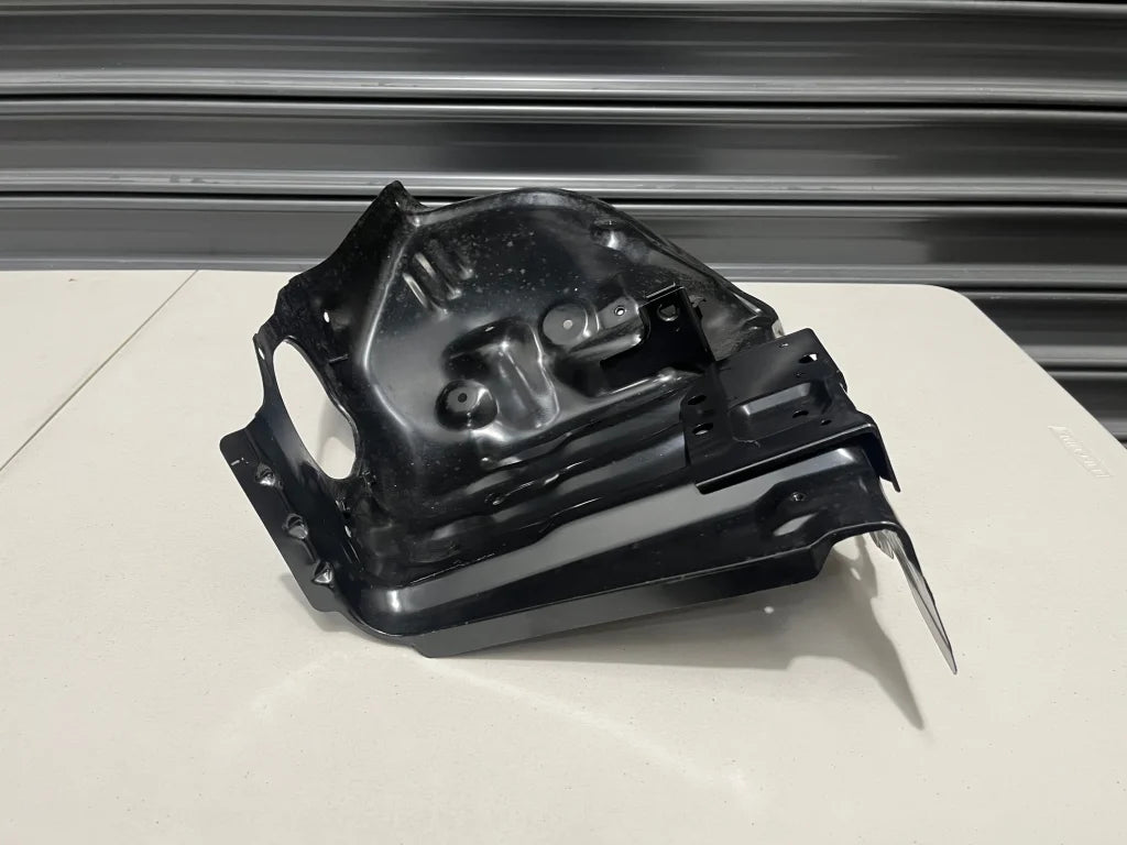Hood Ledge (Front Lower Rhs) To Suit Nissan Skyline R32 Gtr 64130-05U30 Exterior