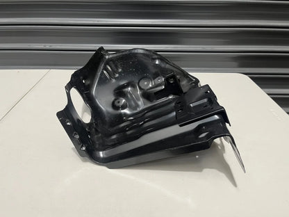 Hood Ledge (Front Lower Rhs) To Suit Nissan Skyline R32 Gtr 64130-05U30 Exterior