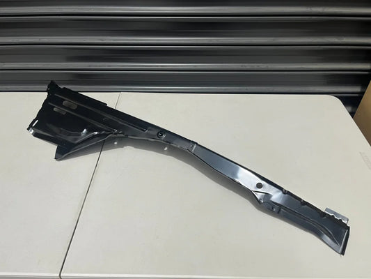 Hood Ledge Outer Upper Rhs To Suit Nissan Skyline R33 Gtr / Gts-T Gts 64180-24U00 *Discontinued