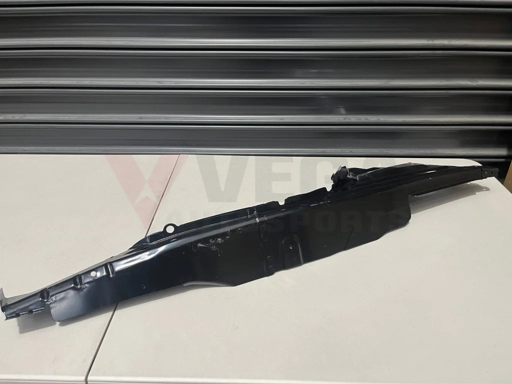 Hood Ledge Outer Upper Rhs To Suit Nissan Skyline R33 Gtr / Gts-T Gts 64180-24U00 *Discontinued