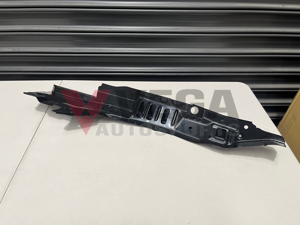 Hood Ledge Reinforcement Lhs To Suit Nissan Silvia S15 64181-85F20 Body Panels