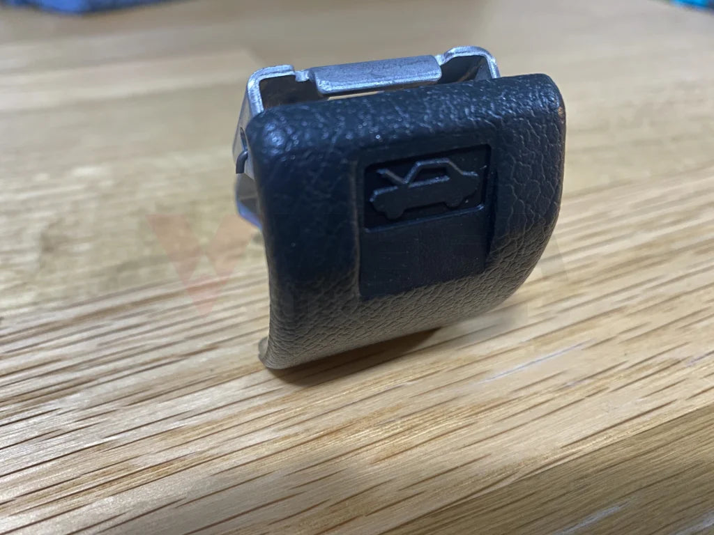 Hood Lock Release Handle to suit Mitsubishi Lancer Evolution 4 / 5 / 6 / 6.5 CN9A CP9A - Vega Autosports
